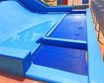 滑板沖浪設(shè)備